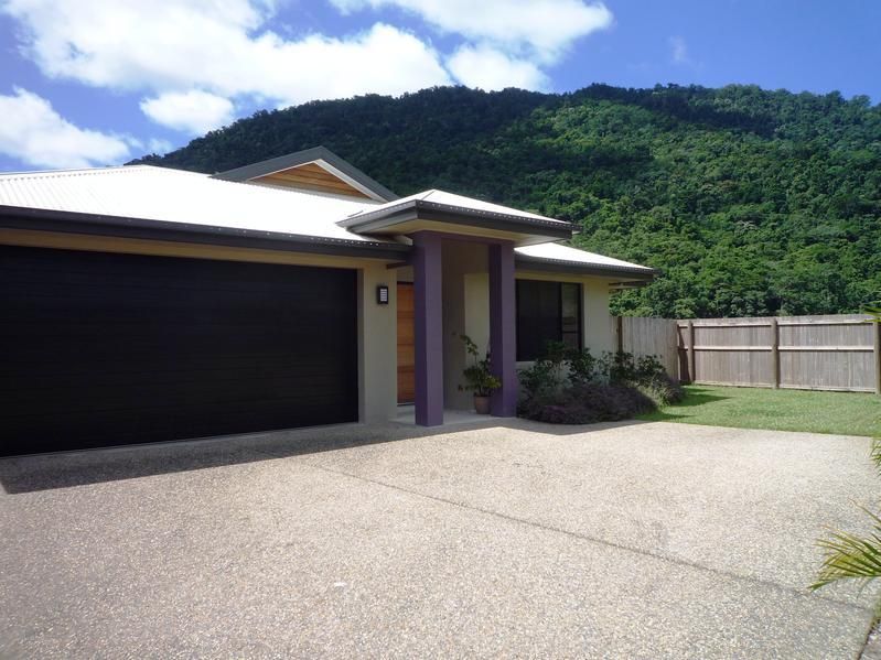 22 Heysen Close, Redlynch QLD 4870