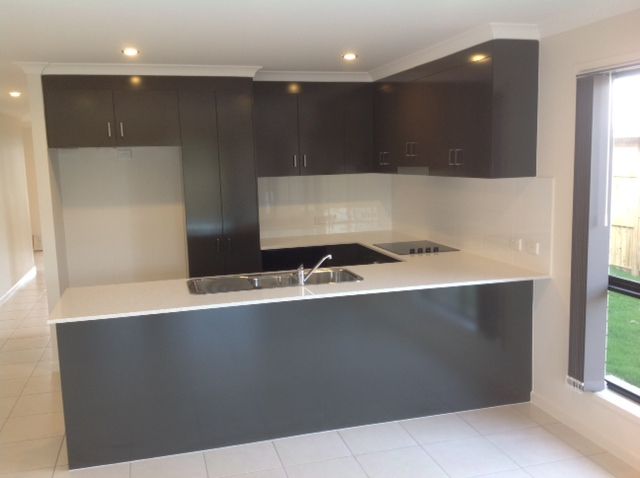 5 Diploma Street, NORMAN GARDENS, QLD 4701
