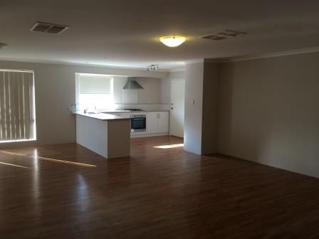24 Beachcomber Hill, Glenfield, WA 6532