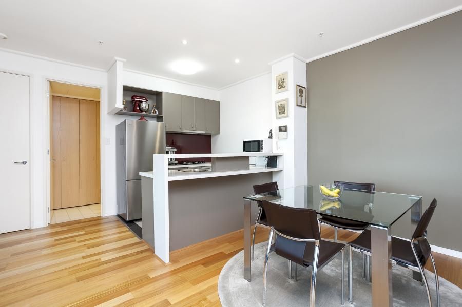 141/83 Whiteman, Southbank, VIC 3006