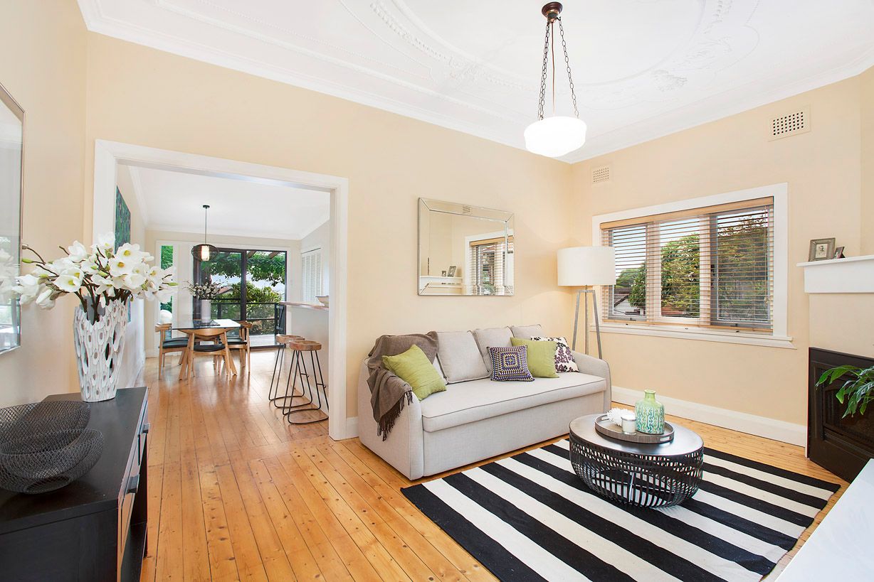 12 Rowley Road, Russell Lea, NSW 2046