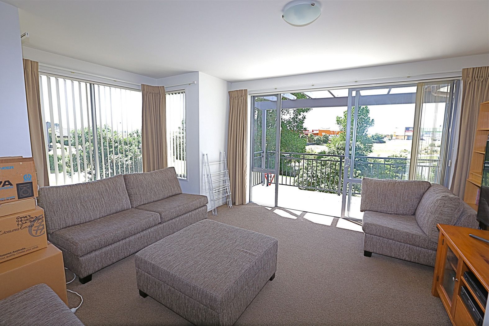 3/9 Waihi Way, Dannemora, Manukau City