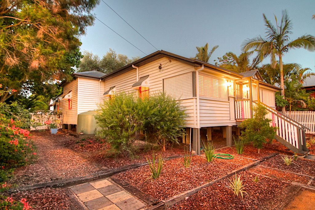 106 Blackstone Road, Silkstone, QLD 4304