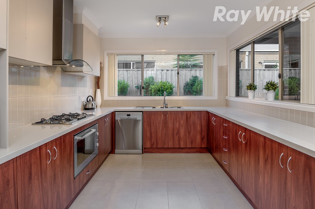 4 Graffs Avenue, Doreen, VIC 3754