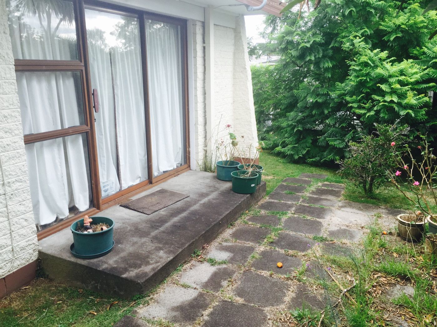1/58 Challen Close, Conifer Grove, Manukau City
