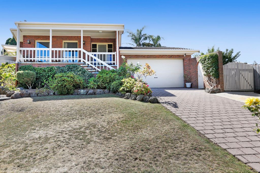 14 Huntly Close, Highton, VIC 3216