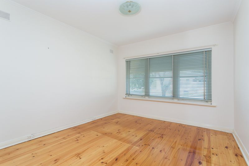 45 Fortrose Avenue, Seaton, SA 5023