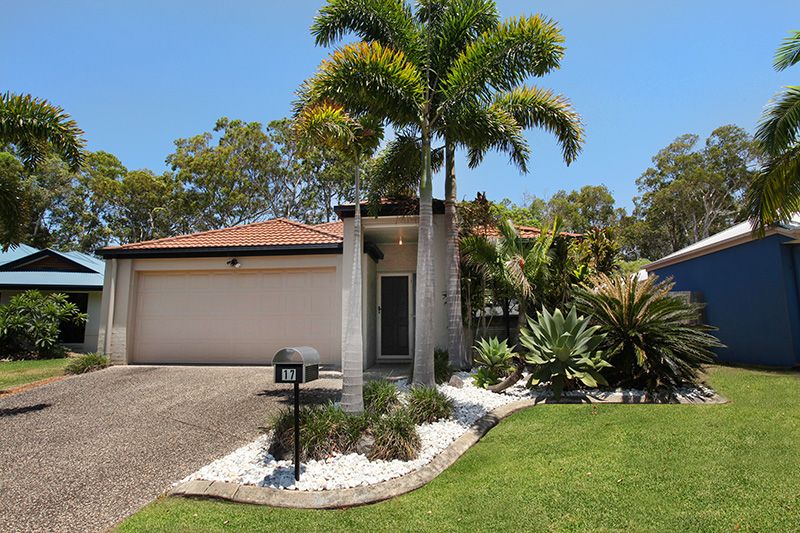 17 Stillwater Drive, TWIN WATERS, QLD 4564