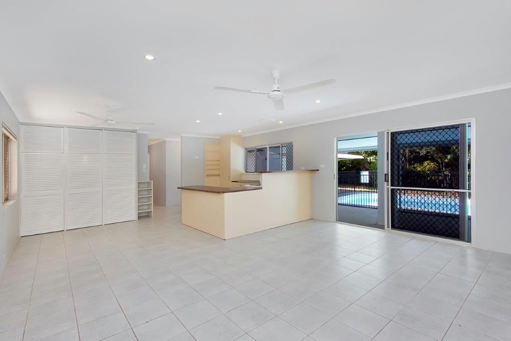 140 Trinity Beach Road, Trinity Beach, QLD 4879