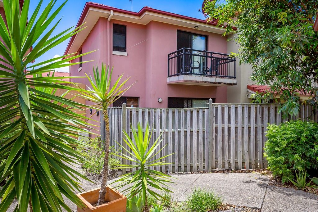 10/2-10 Geraldton Drive, Varsity Lakes, QLD 4227