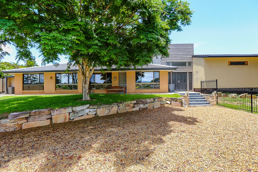 8 Aberdeen Court, Highland Park, QLD 4211
