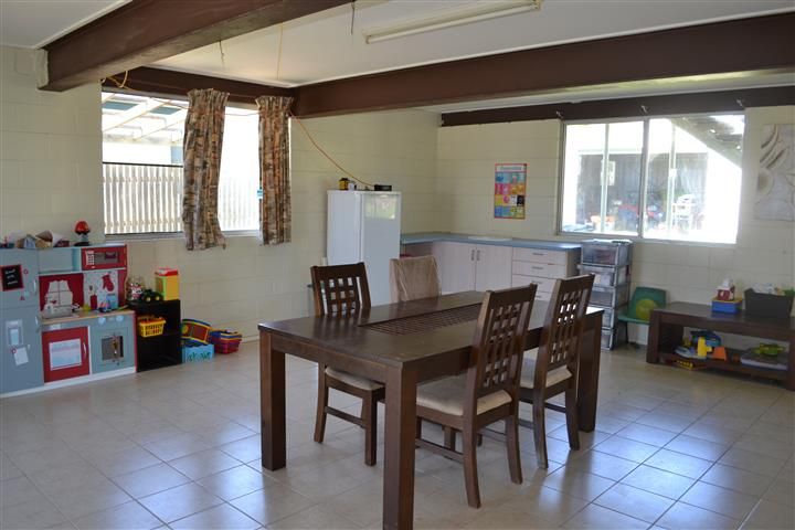 52 Aerodrome Road, Clinton, QLD 4680