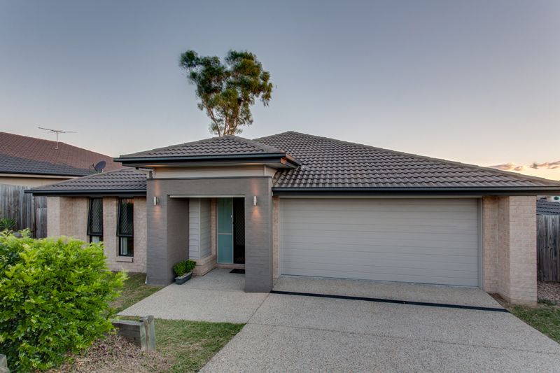 52 Davies Street, Goodna, QLD 4300