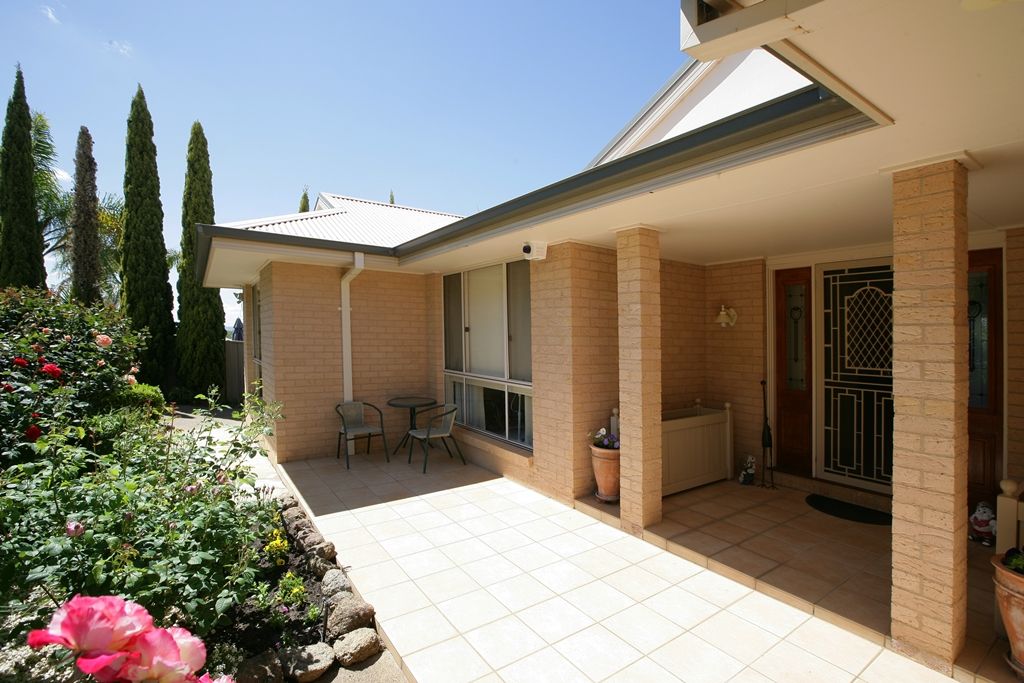 5 Amaroo Street, KOORINGAL, NSW 2650