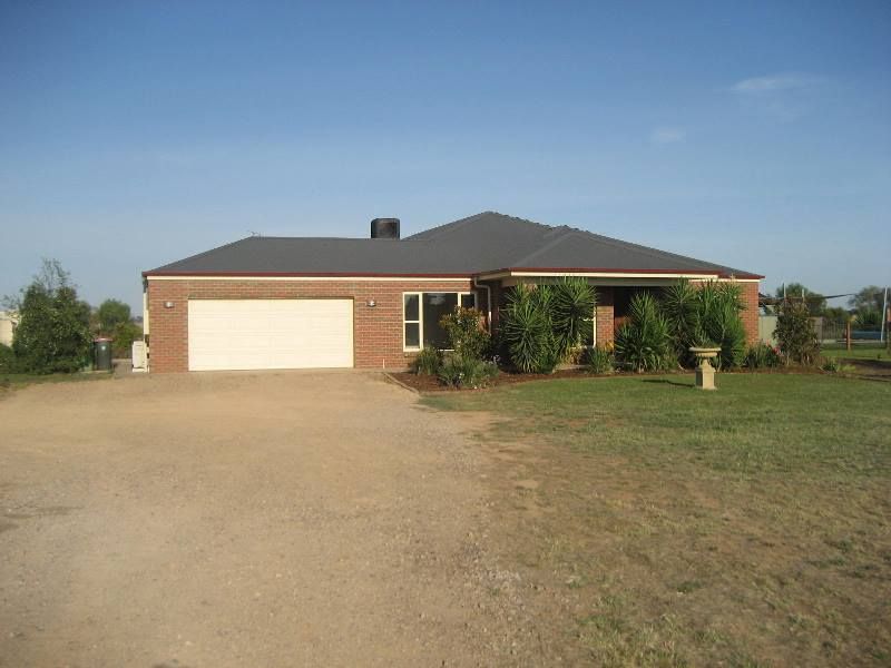 1318 Simmie Road, Strathallan VIC 3622