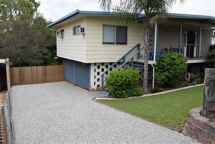 32 Hansen Crescent, Clinton, QLD 4680