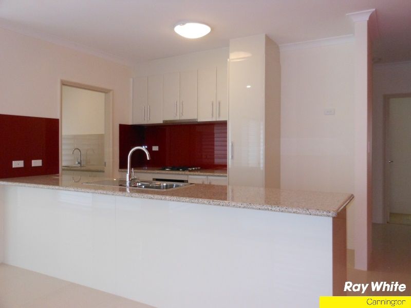 4/76 Crawford Street, East Cannington, WA 6107
