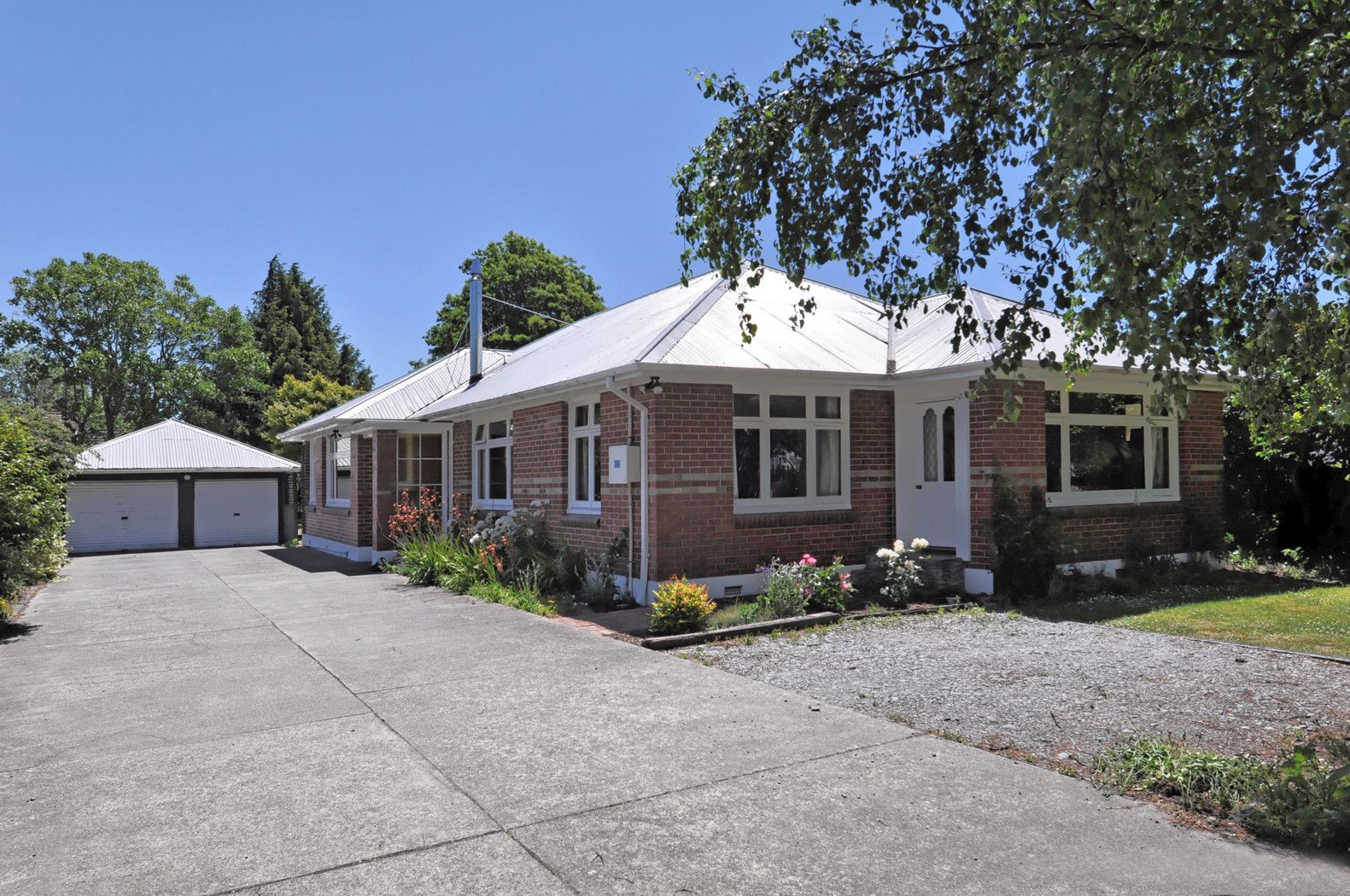 33 Winters Road, Redwood, Christchurch City
