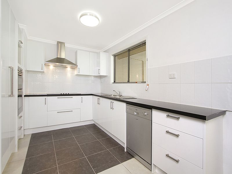 4 Hickory Court, Shailer Park, QLD 4128