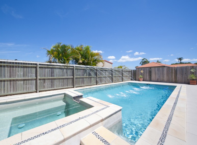 17 Beatrice Place, BURPENGARY, QLD 4505