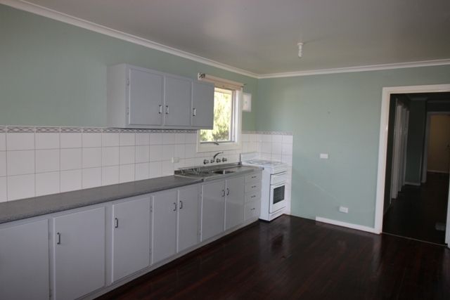 7 Barclay Street, Waikerie, SA 5330