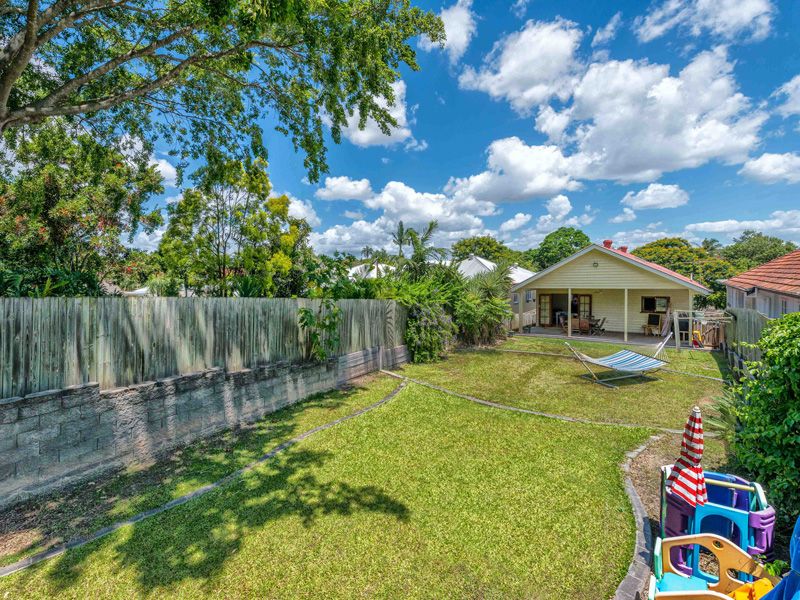 13 Vale Street, Wavell Heights, QLD 4012