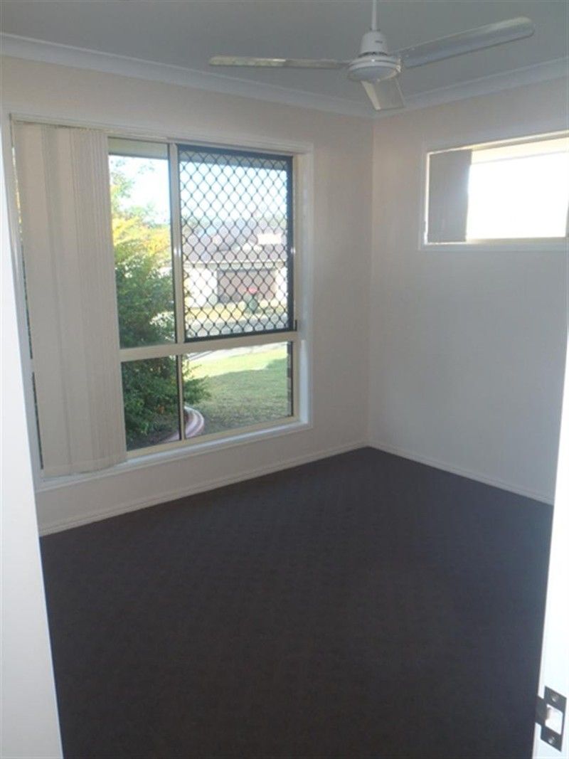 2/40 Cavella Drive, Glen Eden, QLD 4680