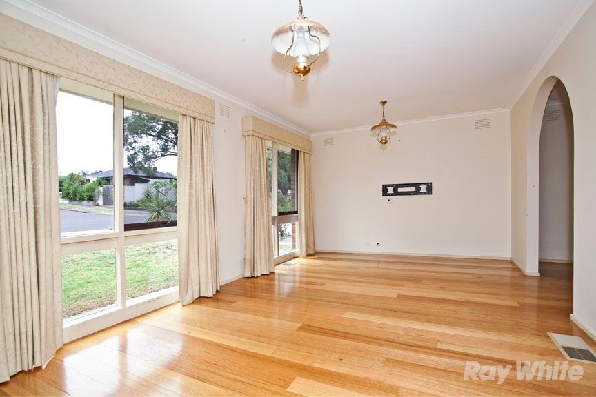 6 Tamboon Drive, Rowville, VIC 3178