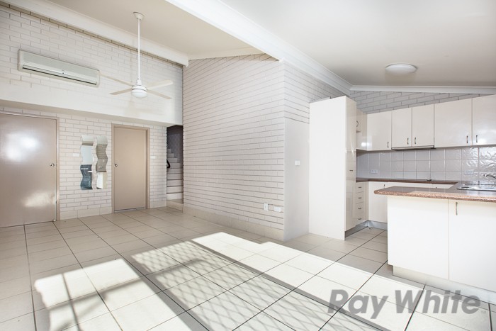 6/125 Brooks Street, Bar Beach, NSW 2300