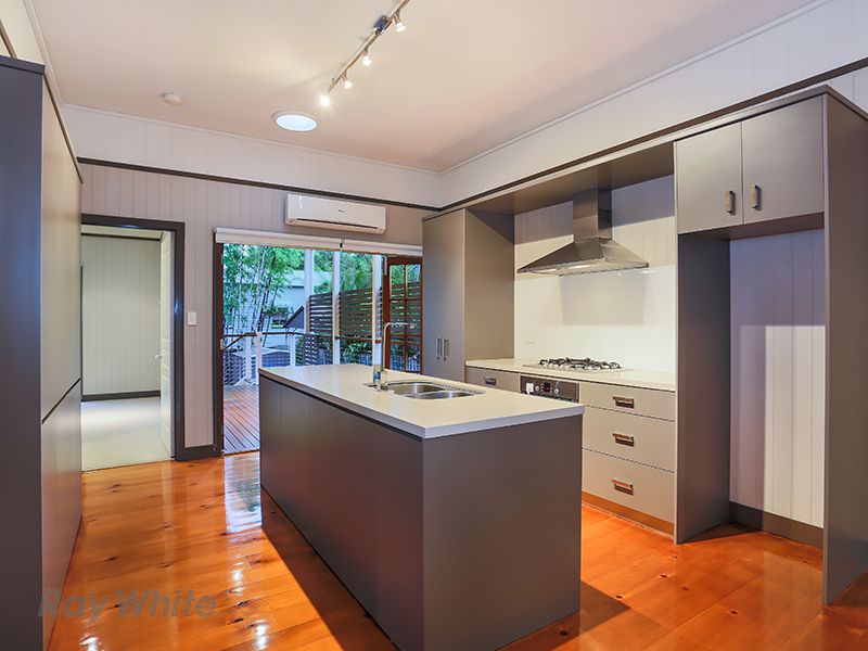 42 Myrtle Street, Grange, QLD 4051