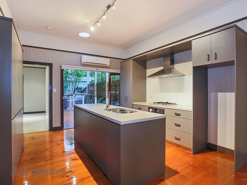 42 Myrtle Street, Grange, QLD 4051