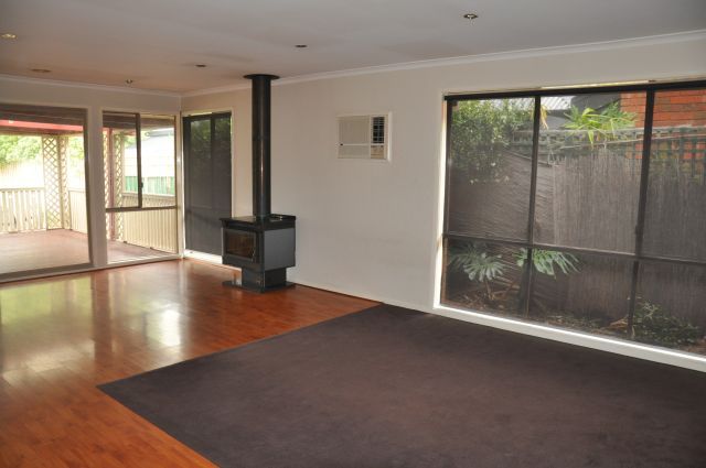 21 Rosella Walk, SOUTH MORANG, VIC 3752