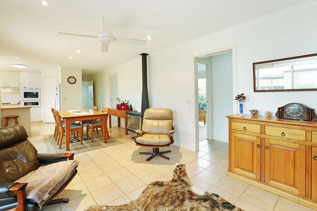 3 Marconi Place, Lara, VIC 3212