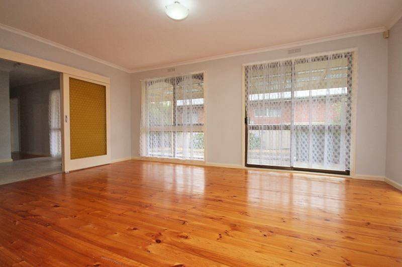 6 Warrina Drive, Delacombe, VIC 3356
