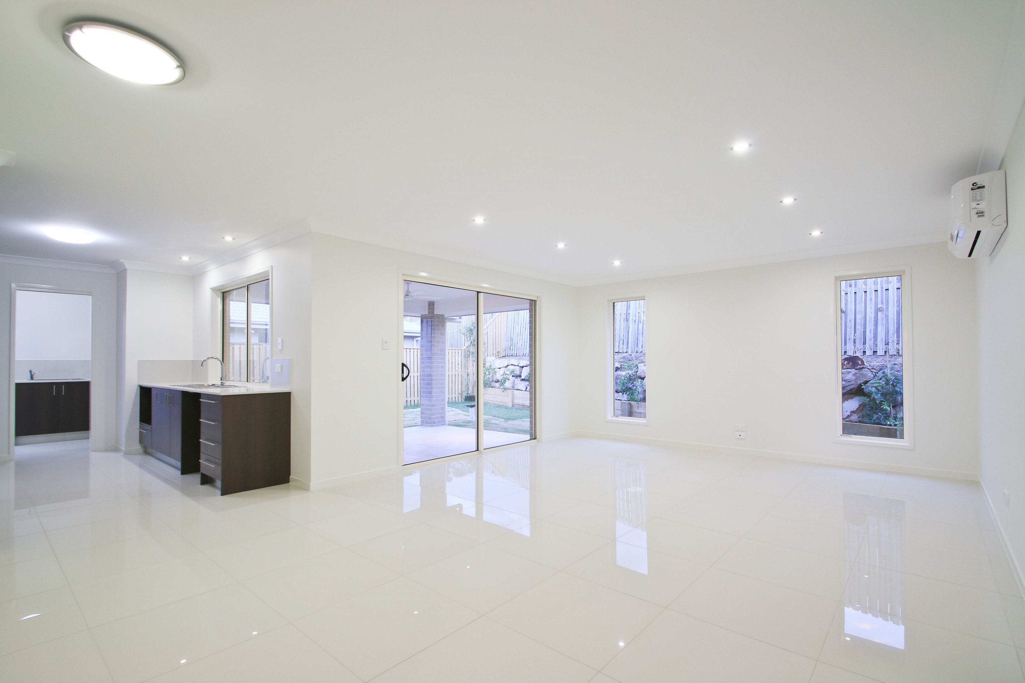 26 Holterman Crescent, Redbank Plains, QLD 4301