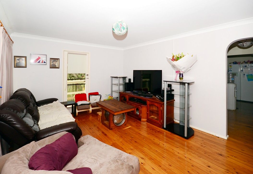 12 Ophir Street, Orient Point, NSW 2540