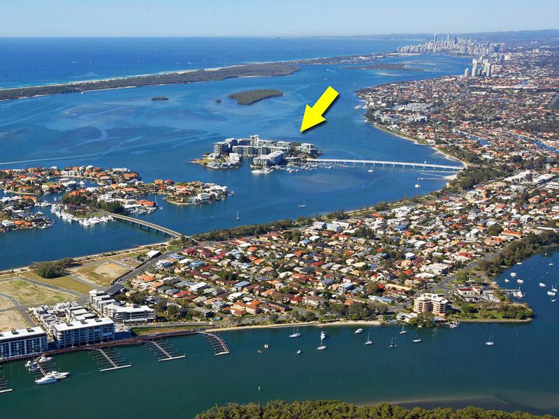2 Ephraim Island, Paradise Point QLD 4216