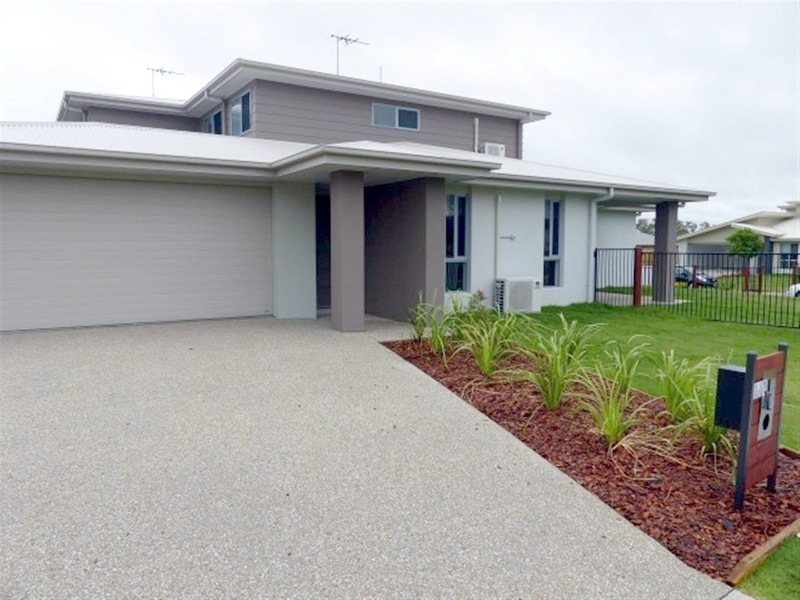 2/1 Amber Street, Kirkwood, QLD 4680