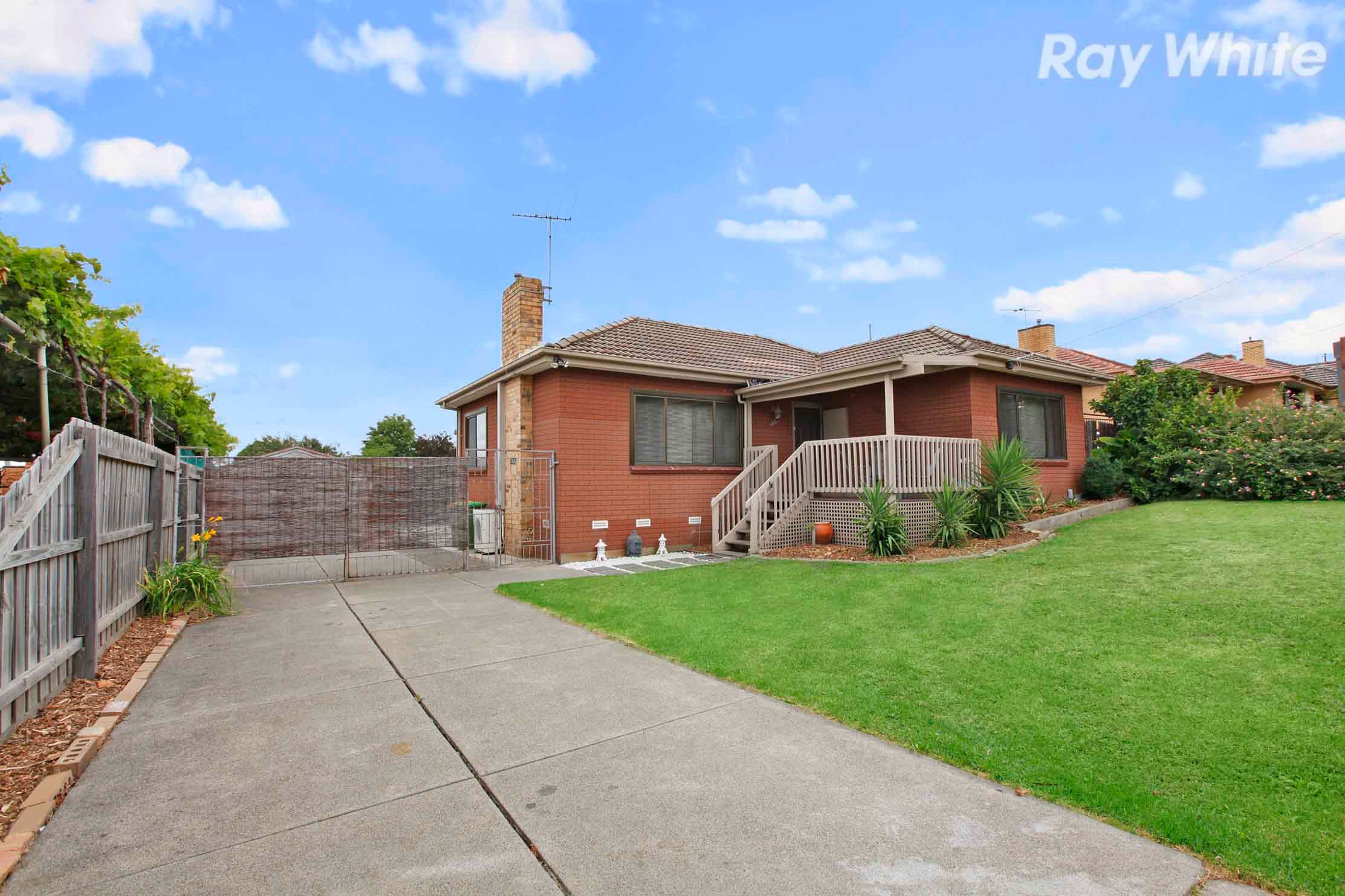 75 St Vigeons Road, Reservoir, VIC 3073
