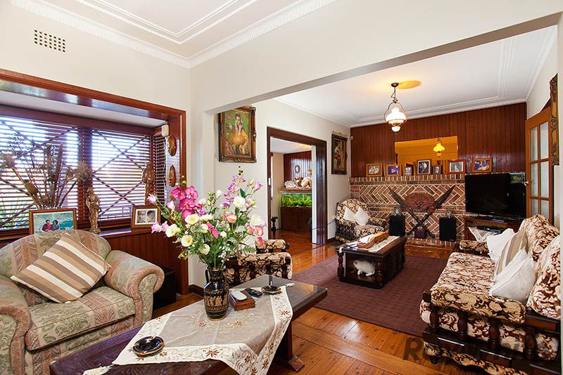 9 Bray Avenue, Earlwood, NSW 2206