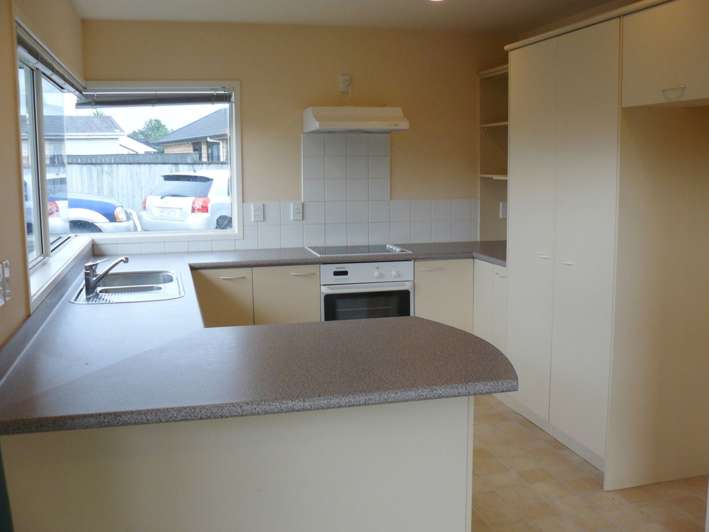 16c Henderson Avenue, Tuakau, Franklin