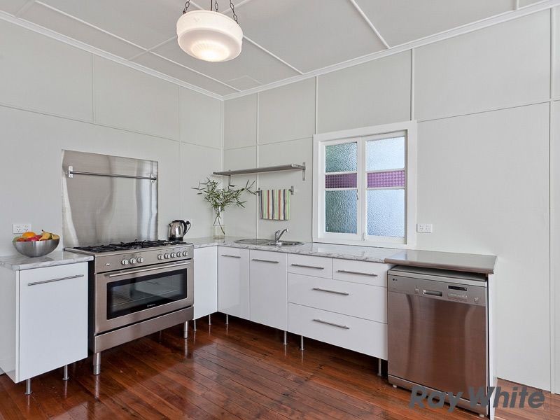 43 Oakmere Street, NUDGEE, QLD 4014
