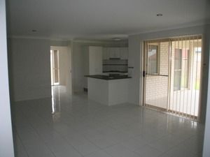 64 Endeavour Way, ELI WATERS, QLD 4655