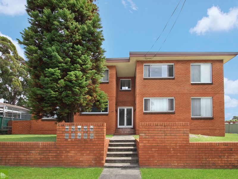 148 Auburn Street, Coniston NSW 2500
