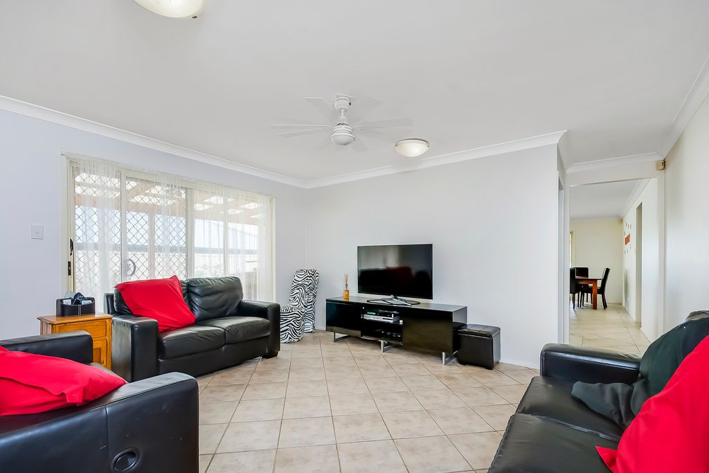 9C Gilba Road, Koonawarra, NSW 2530