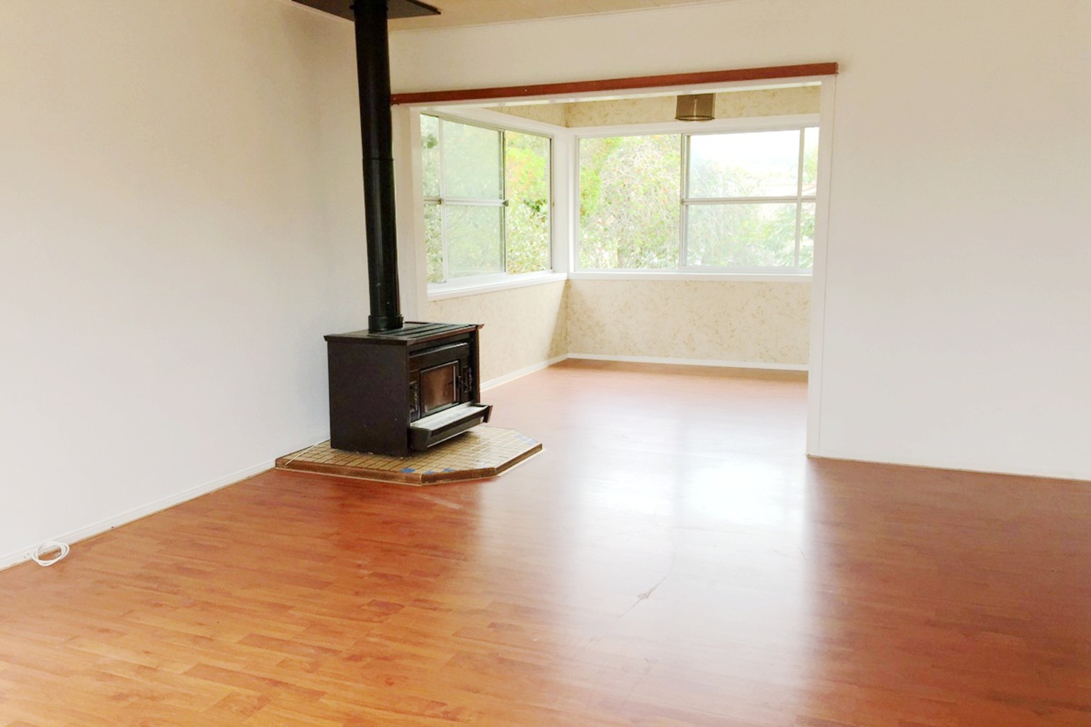 11a Hamilton Place, Glenfield, North Shore City