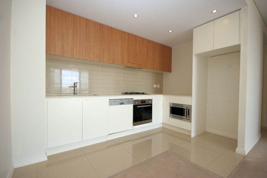 8/6 Baywater Drive, Wentworth Point, NSW 2127