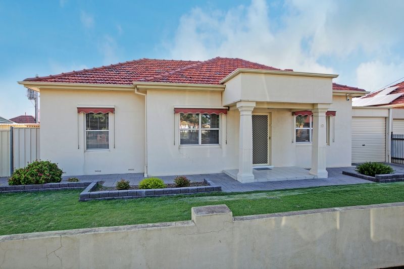 10 Hobbs Street, Findon, SA 5023