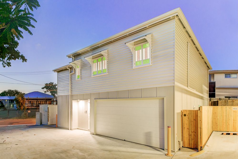 18 Birdwood Road, HOLLAND PARK WEST, QLD 4121