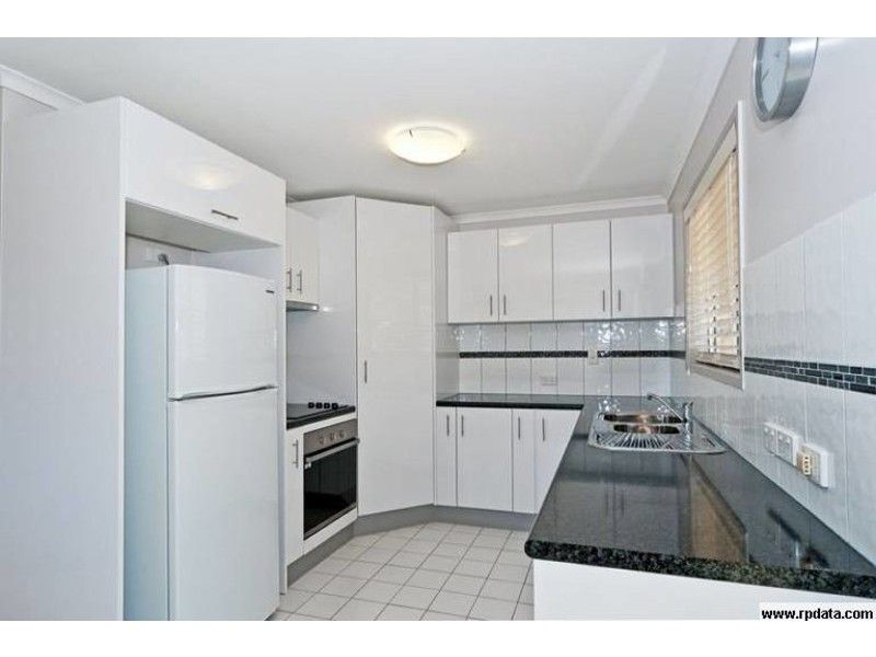 8 Deidre Ann Street, Raceview, QLD 4305